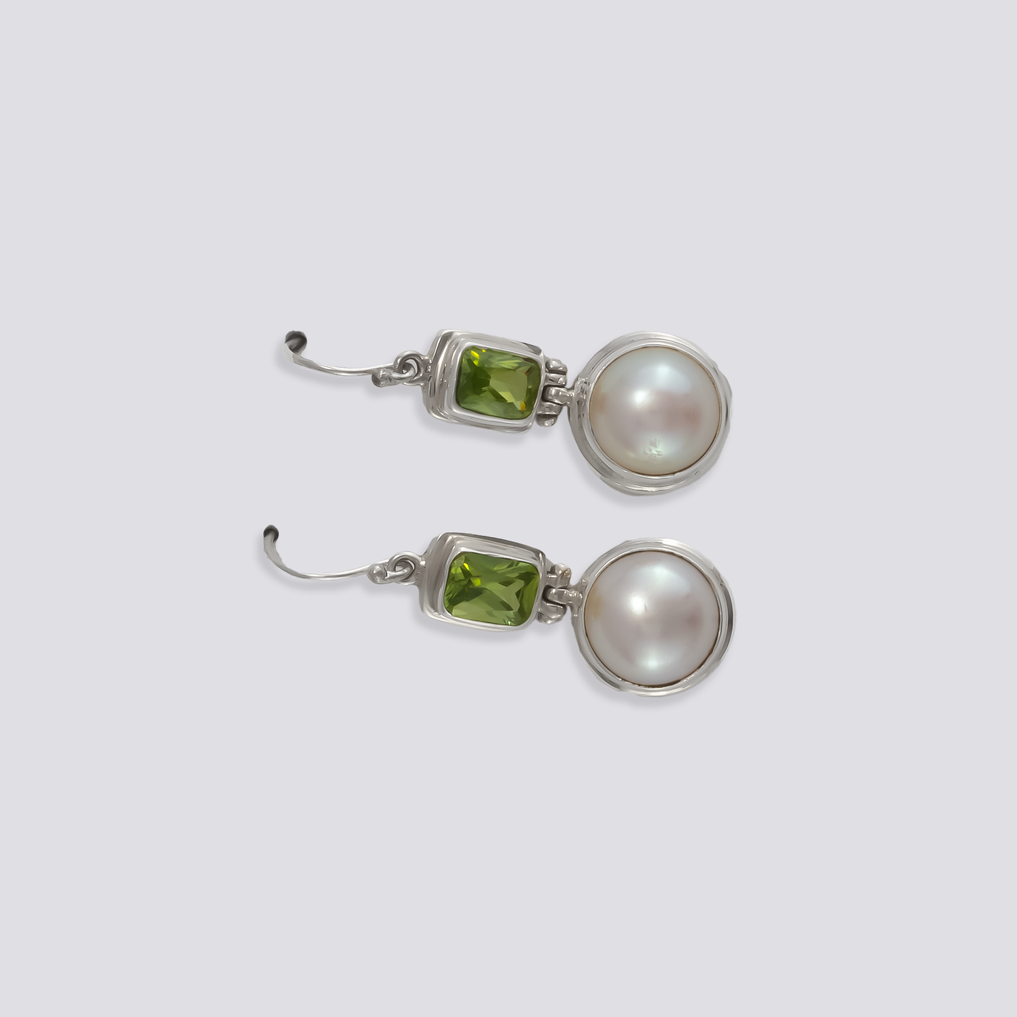 Sterling silver earrings with peridot and pearl