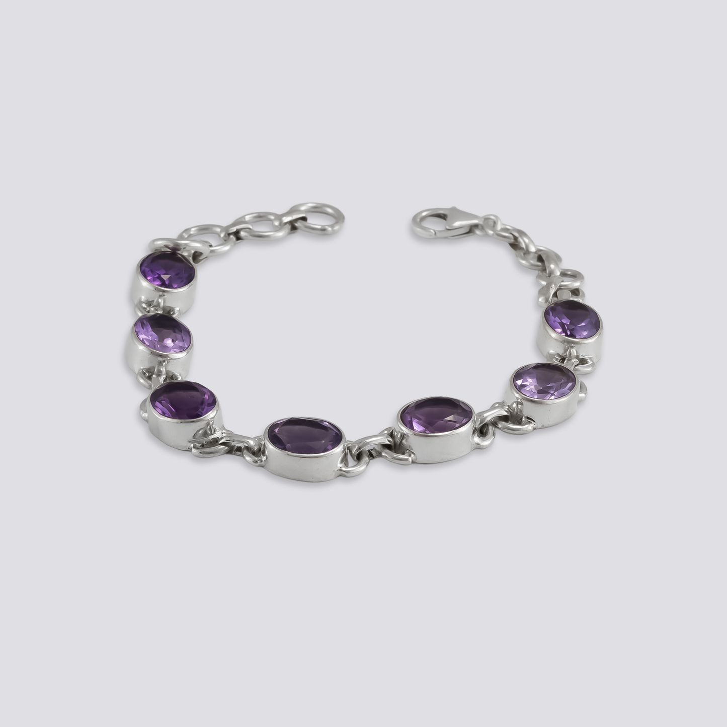 Sterling silver bracelet with amethyst stone