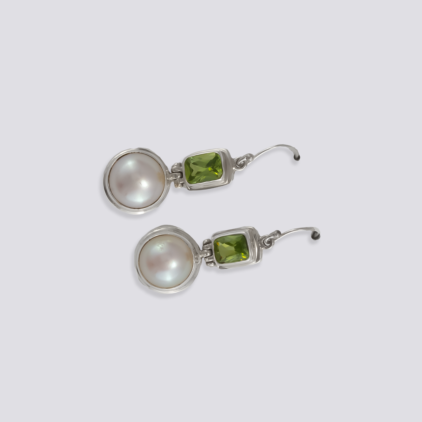 Sterling silver earrings with peridot and pearl