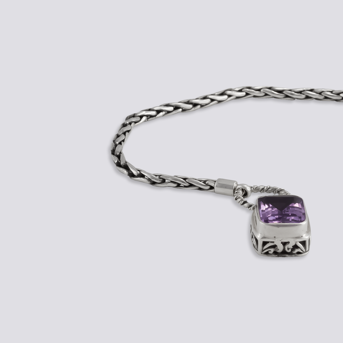 Sterling silver bracelet with amethyst stone