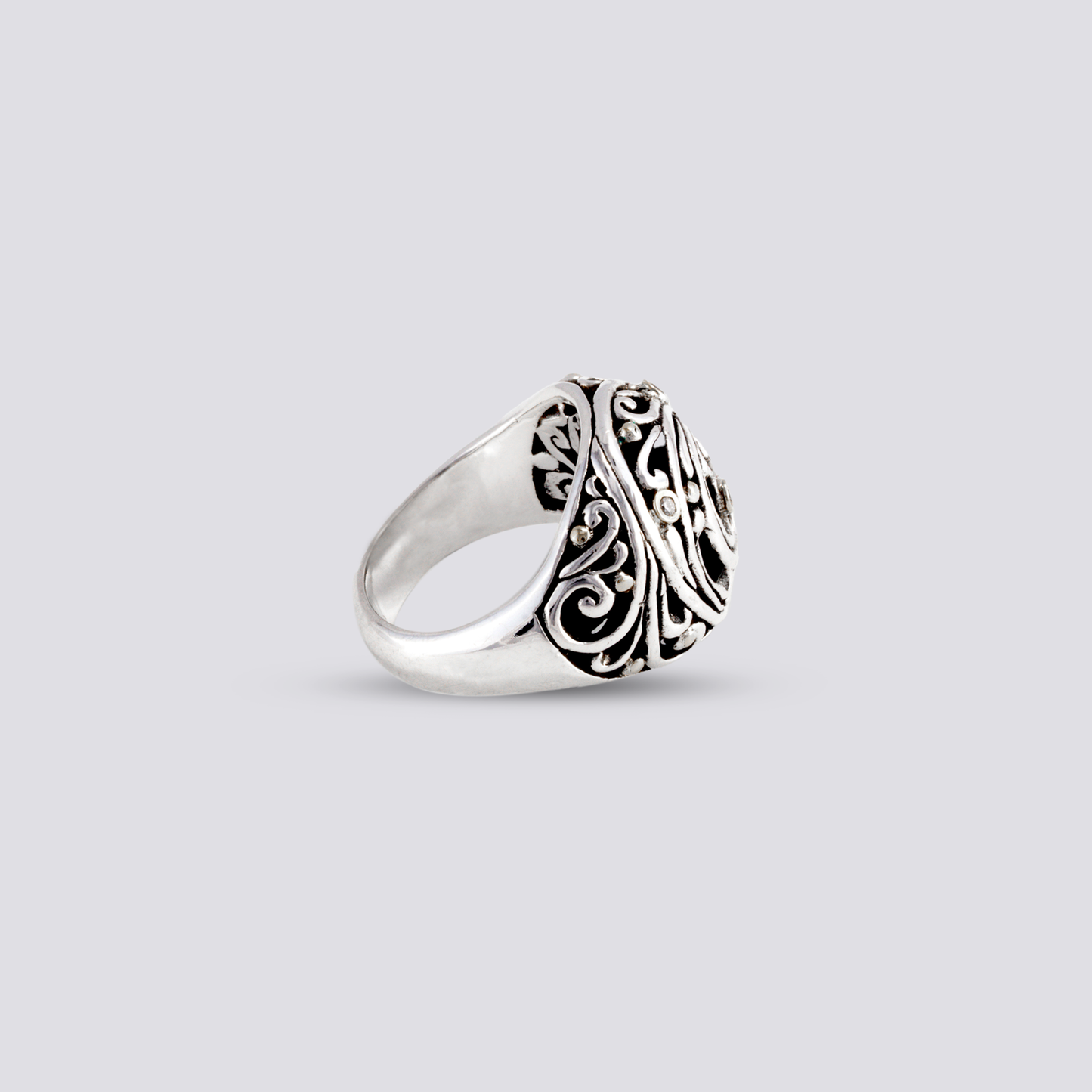 Sterling silver ring artisan design and diamonds