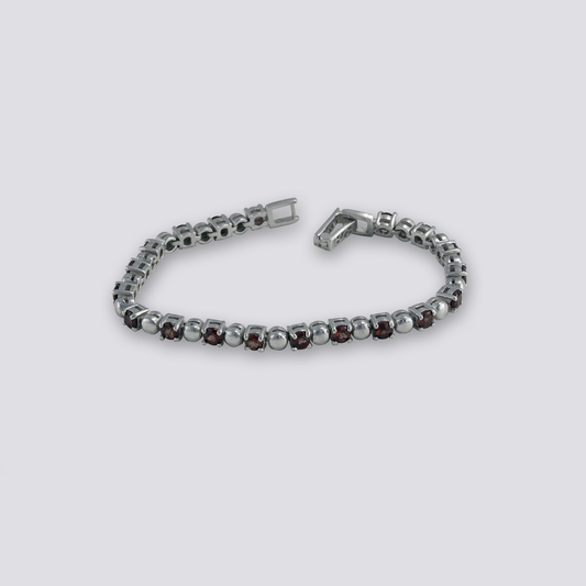 Sterling silver bracelet with red garnet