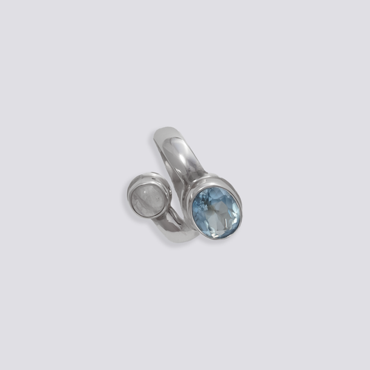 Sterling silver ring with blue topaz and moonstone