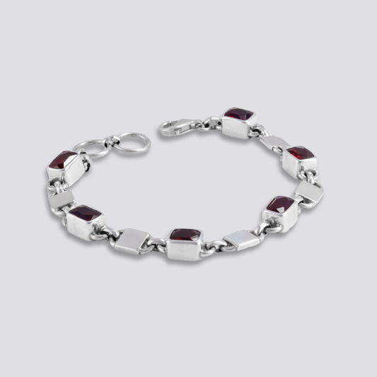 Sterling silver bracelet with red garnet