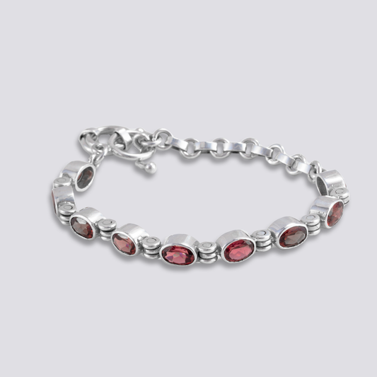 Sterling silver bracelet with red garnet