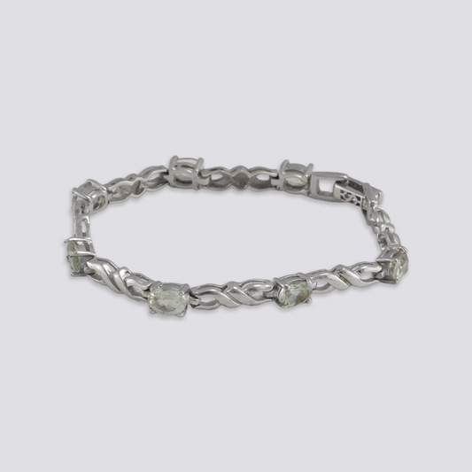 Sterling silver bracelet with green amethyst
