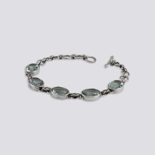 Sterling silver bracelet with green amethyst