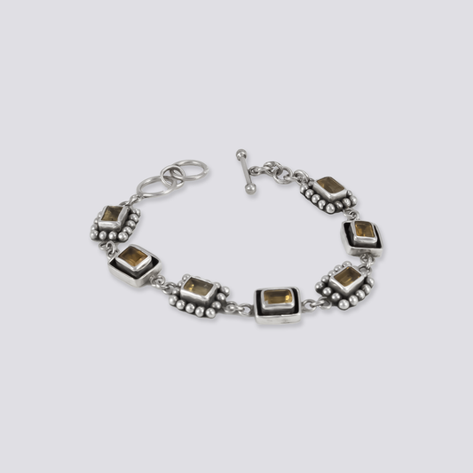 Sterling silver bracelet with citrine stone